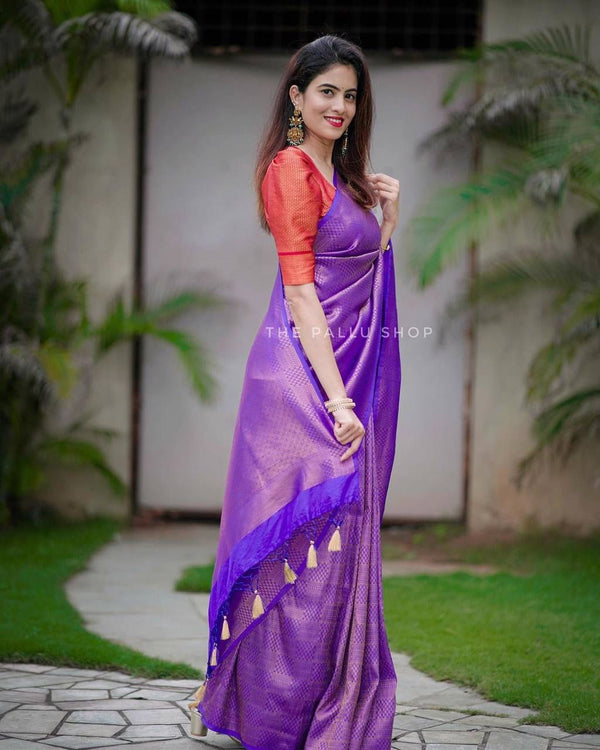 Purple Banarasi Silk With Jacquard Work Saree With Attractive Blouse Piece