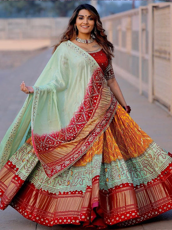 WOMEN'S LEHENGA CHOLI FOR NAVRATRI.