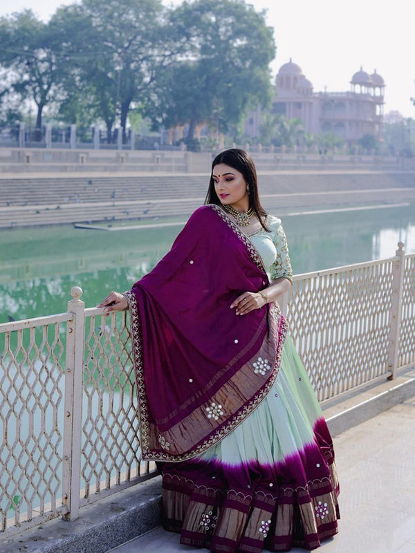 WOMEN'S LEHENGA CHOLI FOR NAVRATRI.