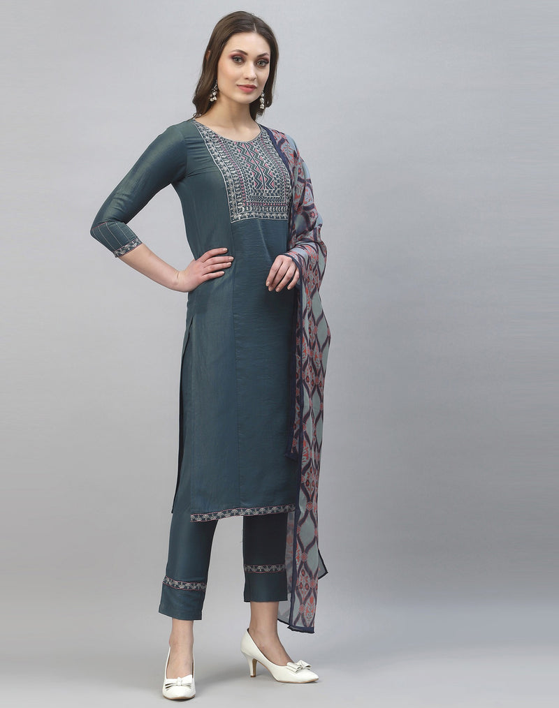 Women Sequence Embroidered Kurta With Pant And Dupata Set