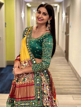 WOMEN'S LEHENGA CHOLI FOR NAVRATRI.