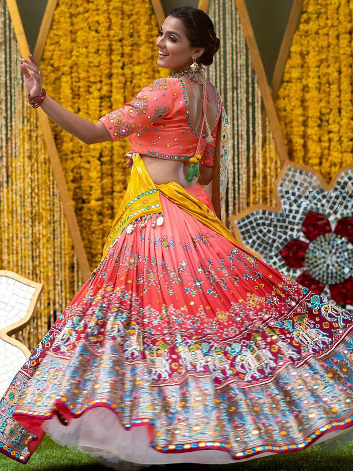 WOMEN'S LEHENGA CHOLI FOR NAVRATRI.