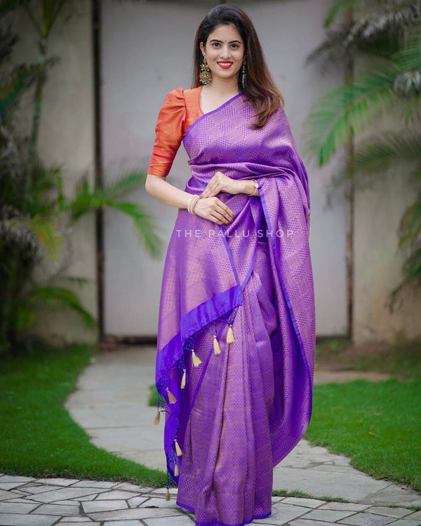 Purple Banarasi Silk With Jacquard Work Saree With Attractive Blouse Piece