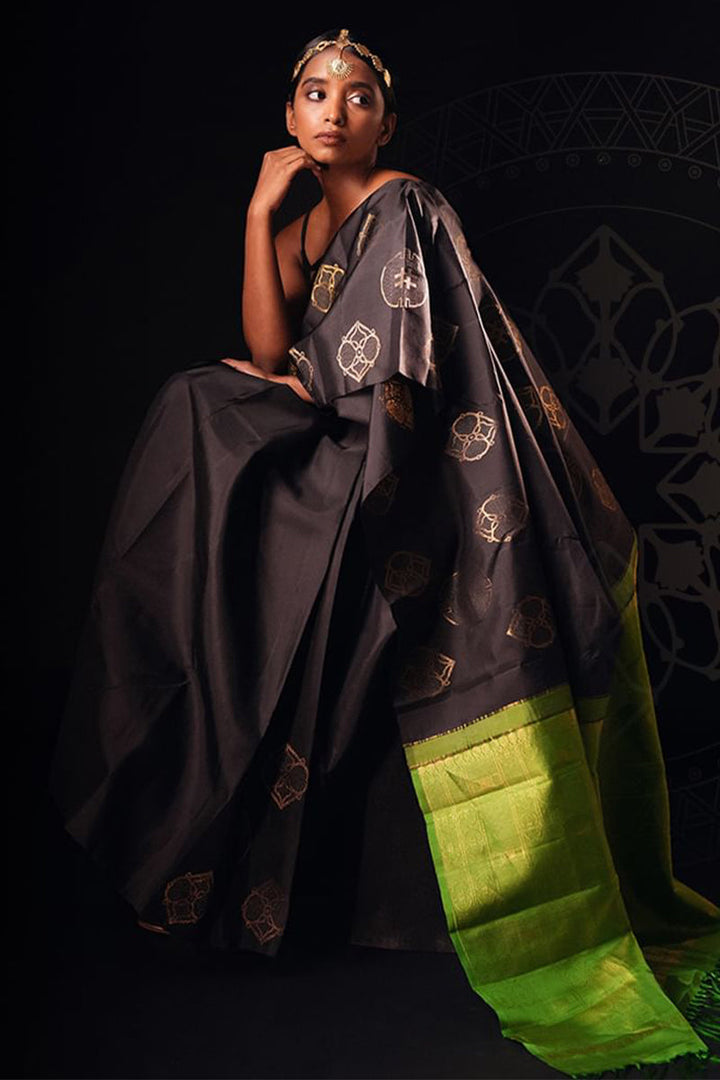 Majestic Black Soft Silk Saree With Amiable Blouse Piece