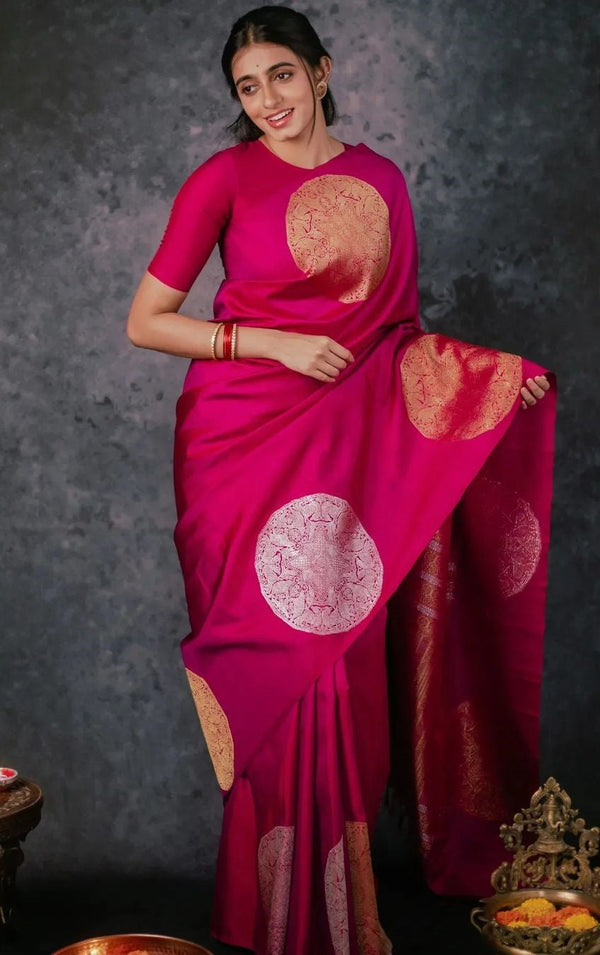 Glowing Dark Pink Soft Silk Saree With Attractive Blouse Piece