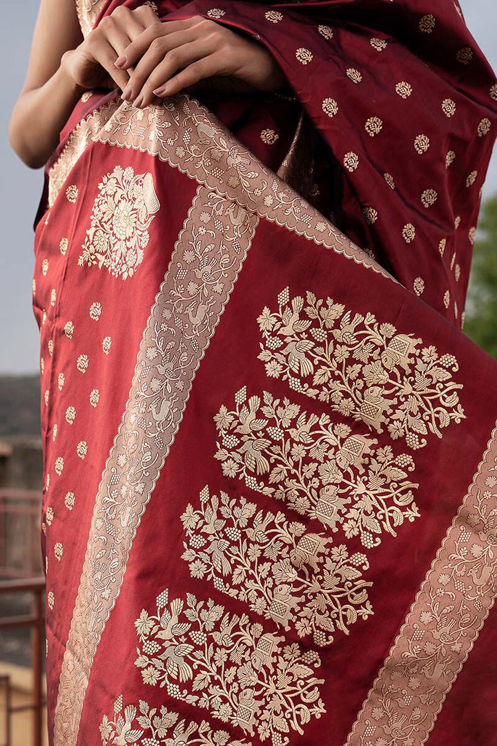 Panache Wine Soft Silk Saree With Fantabulous Blouse Pieced