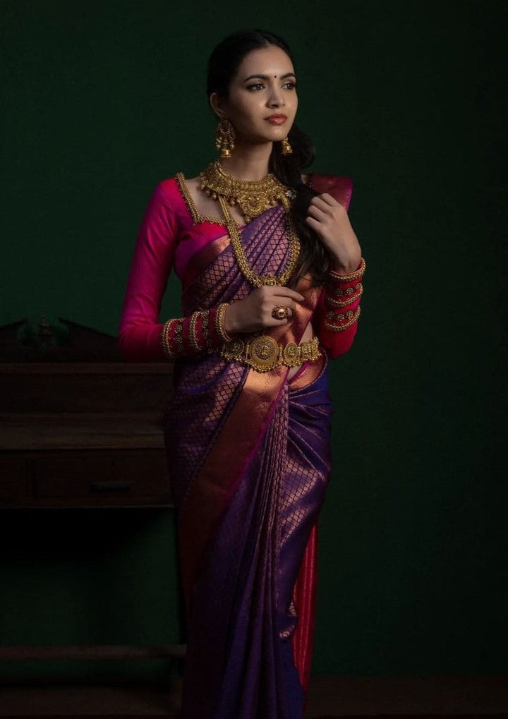 Innovative Purple Soft Silk Saree With Classic Blouse Pieced