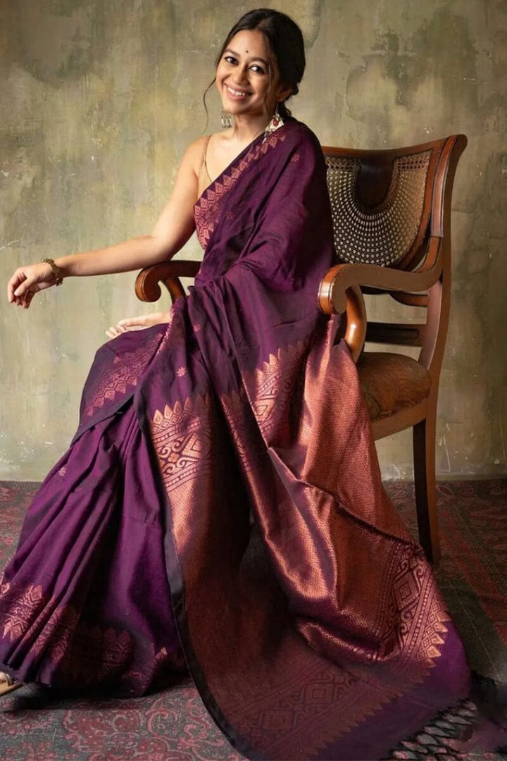 Lassitude Purple Soft Silk Saree With Sempiternal  Blouse Piece