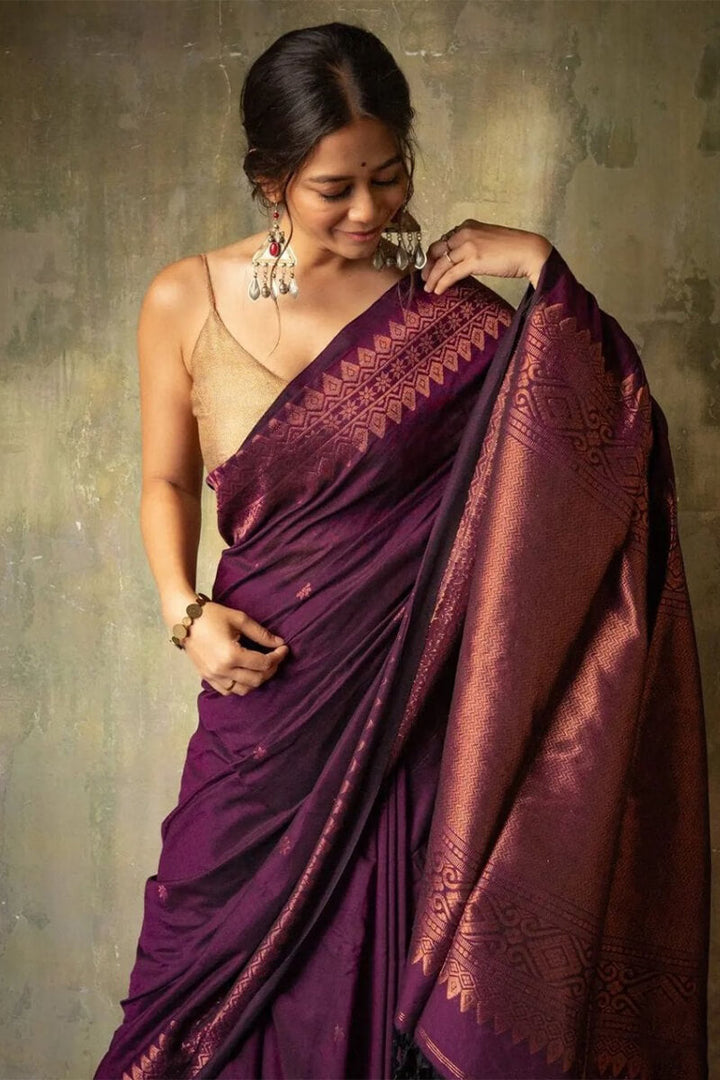 Lassitude Purple Soft Silk Saree With Sempiternal  Blouse Piece