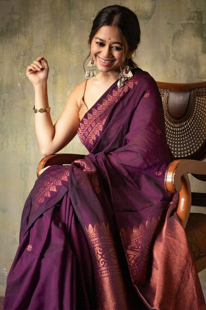 Lassitude Purple Soft Silk Saree With Sempiternal  Blouse Piece