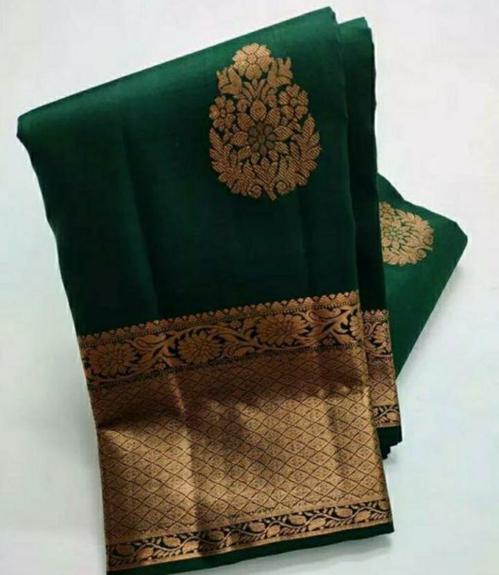 Imbrication Dark Green Soft Silk Saree With Desirable Blouse Piece