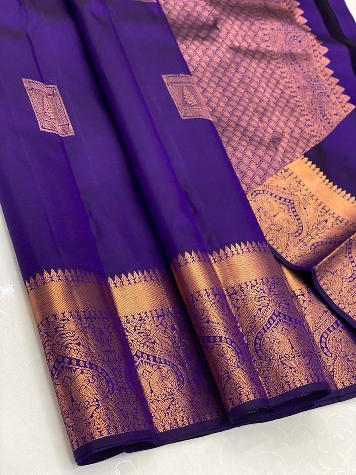 Redolent Royal Blue Soft Silk Saree With Smashing Blouse Piece