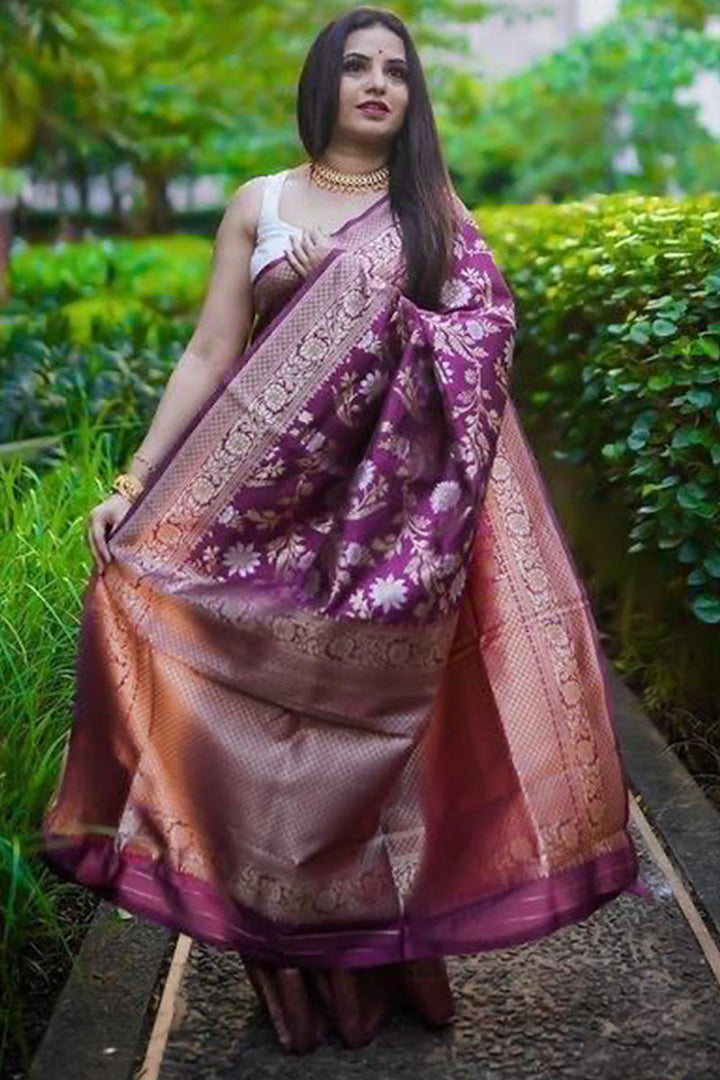 Forbearance Purple Soft Silk Saree With Scintilla Blouse Piece