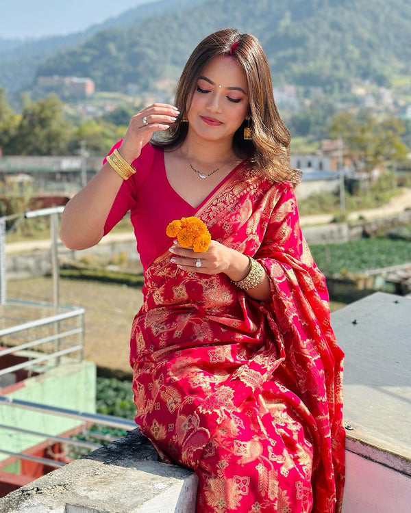 Flattering Dark Pink Soft Silk Saree With Majesty Blouse Piece