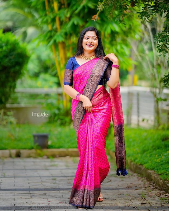 Ideal Dark Pink Soft Silk Saree With Assemblage Blouse Piece