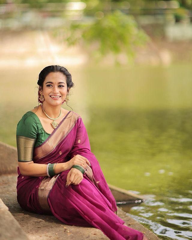 Desirable Dark Pink Soft Silk Saree With Effulgent Blouse Piece