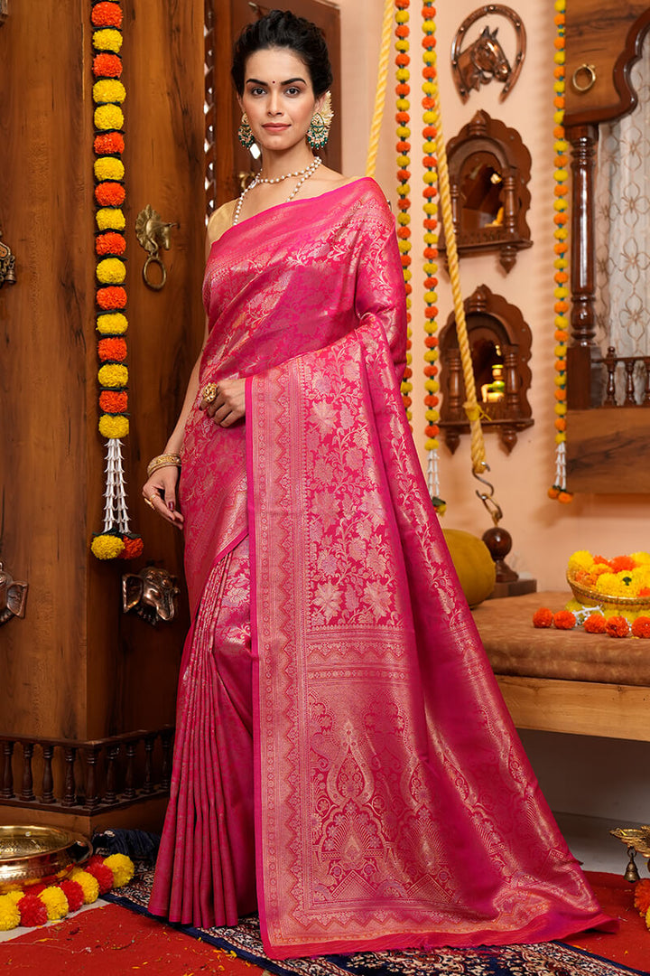 Inspiring Pink Soft Silk Saree With Desuetude Blouse Piece