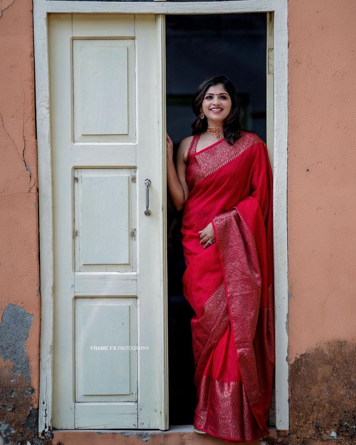 Glittering Red Soft Silk Saree With Unequalled Blouse Piece