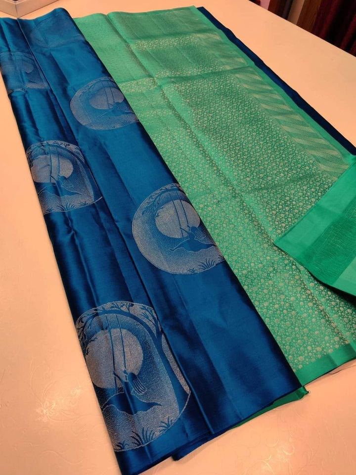 Imaginative Teal Blue Soft Silk Saree With Proficient Blouse Piece