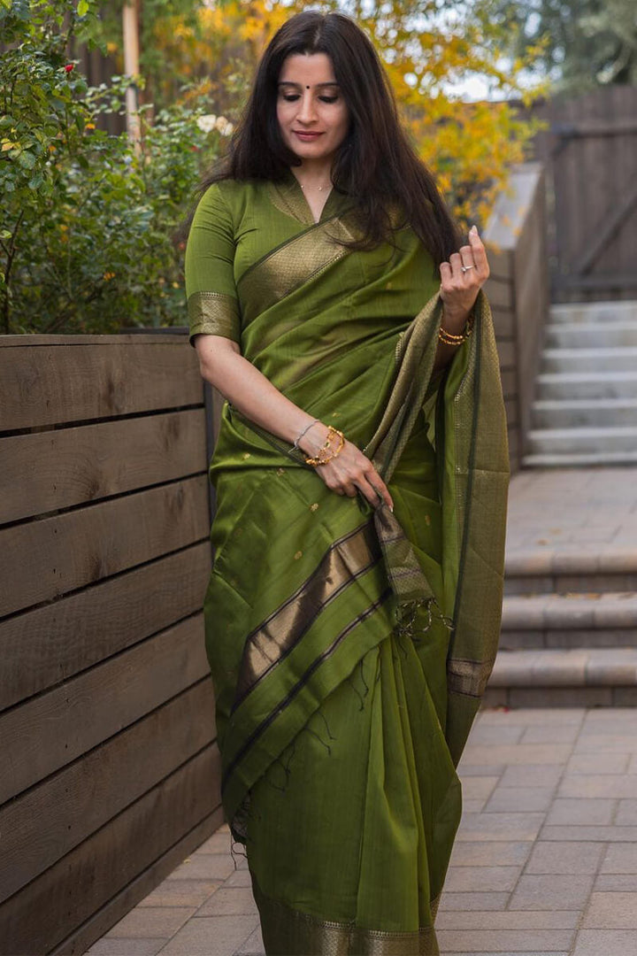 Lissome Green Cotton Silk Saree With Ratatouille Blouse Piece