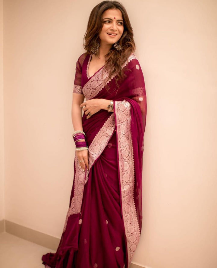 Mellifluous Wine Soft Silk Saree With Tempting Blouse Piece