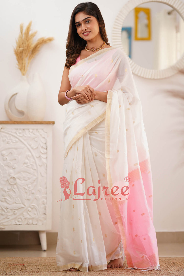 Outstanding White Cotton Silk Saree With Deserving Blouse Piece