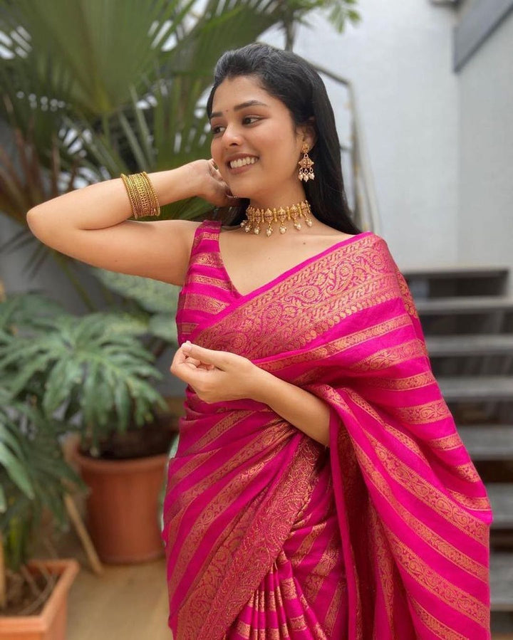 Mesmerizing Pink Soft Silk Saree With Stylish Blouse Piece