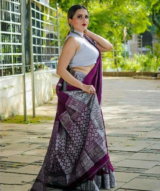 Glorious Purple Soft Banarasi Silk Saree With Glowing Blouse Piece