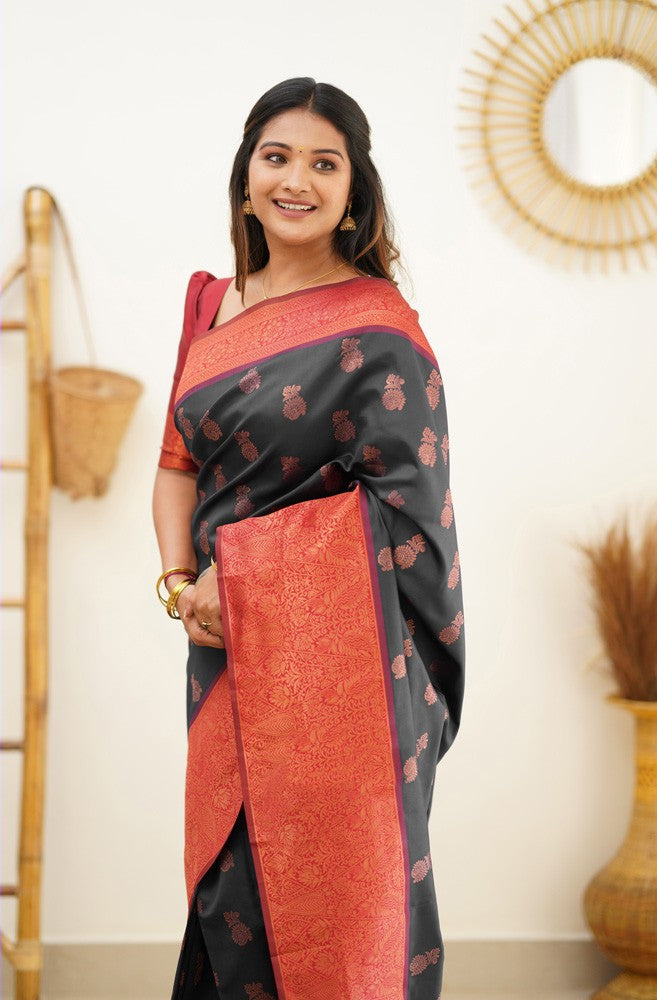 Glowing Black Soft Silk Saree With Blooming Blouse Piece