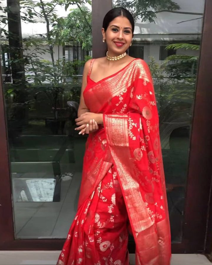 Classy Red Soft Silk Saree With Traditional Blouse Piece