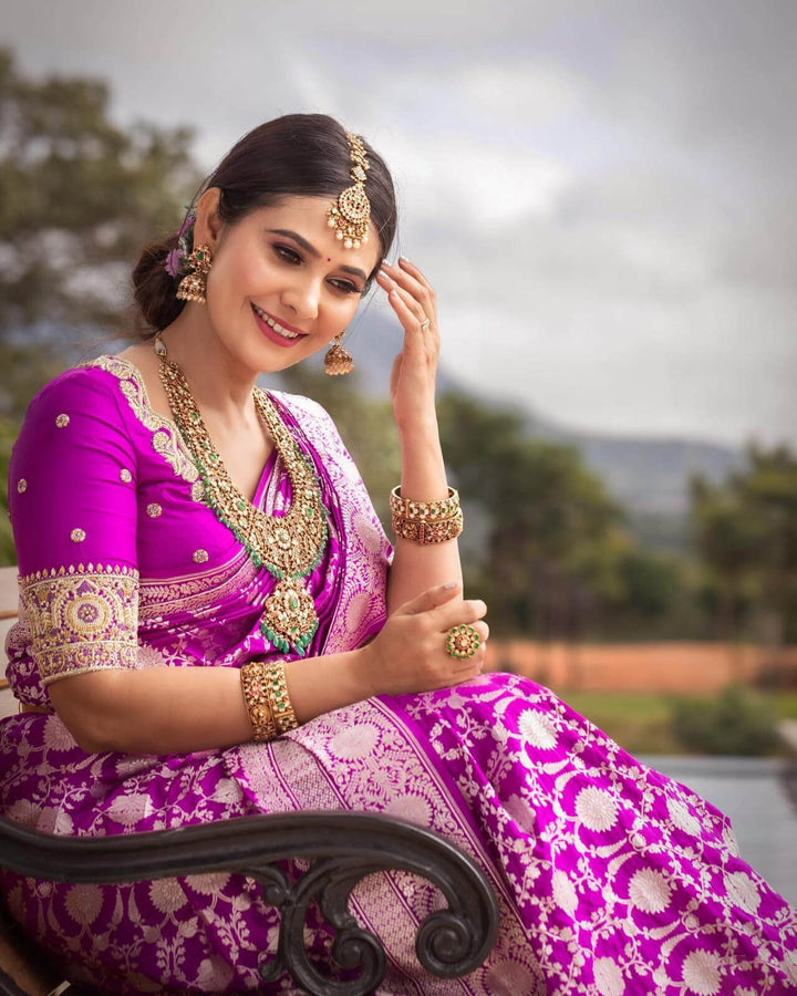 Fugacious Magenta Soft Silk Saree With Demesne Blouse Piece