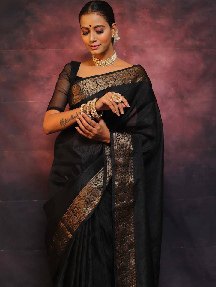 Gleaming Black Soft Silk Saree With Designer Blouse Piece