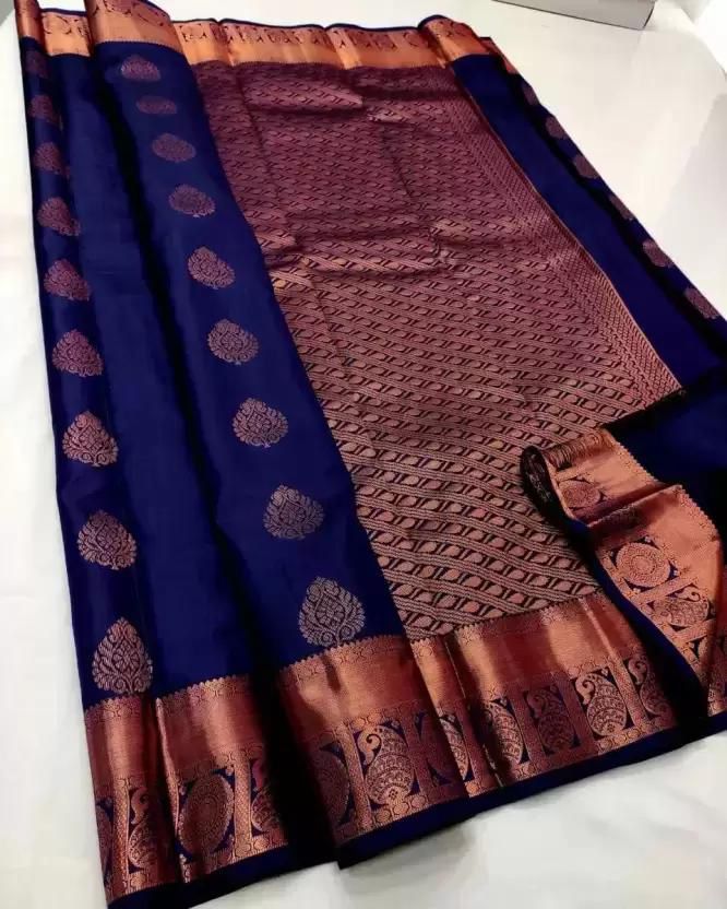 Diaphanous Navy Blue Soft Silk Saree With Confounding Blouse Piece