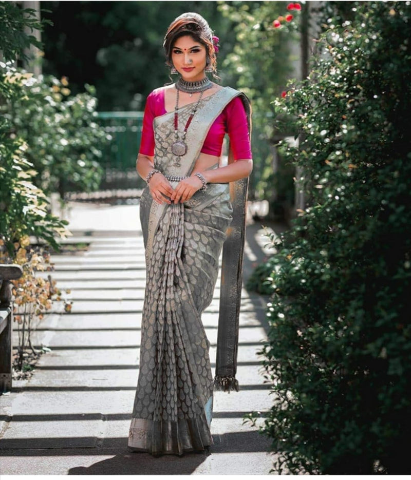 Grey Silk With Jacquard Work Saree With Attractive Blouse Piece