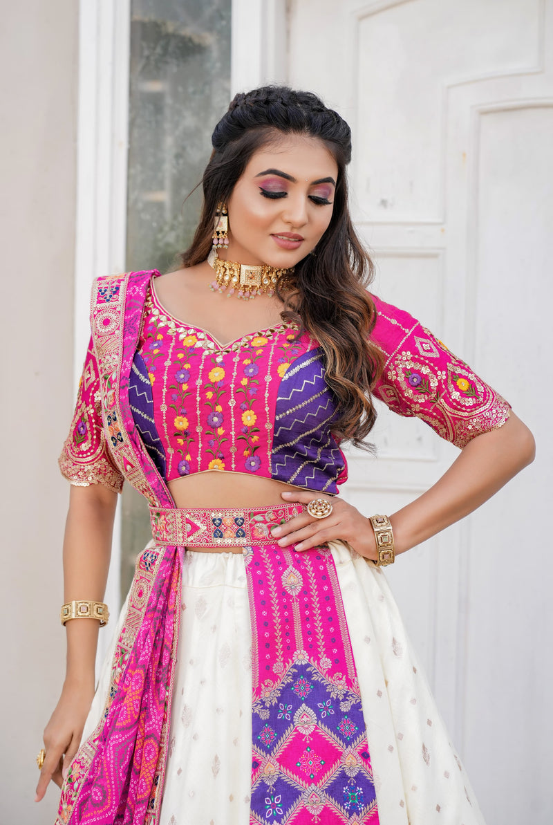 Buy Online Lehenga For Wedding || Maharani Designer Boutique