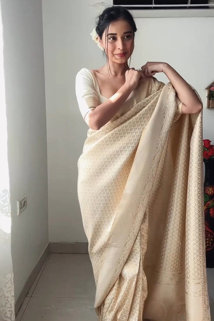 Excellent 1-Minute Ready To Wear Beige Kanjivaram Silk Saree