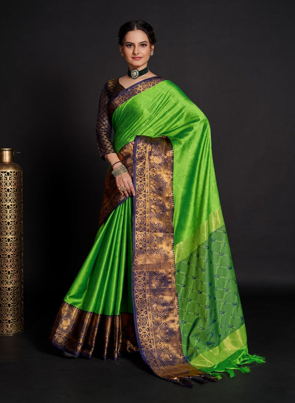 Buy Sarees (Saris) Online in Latest and Trendy Designs