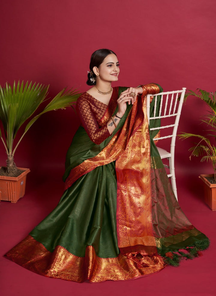 Sarees - Buy Designer Saree Online 