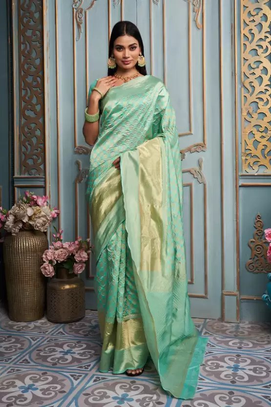 women's latest cotton silk saree with blouse piece