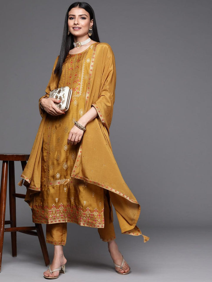 brown Indo-western kurta set