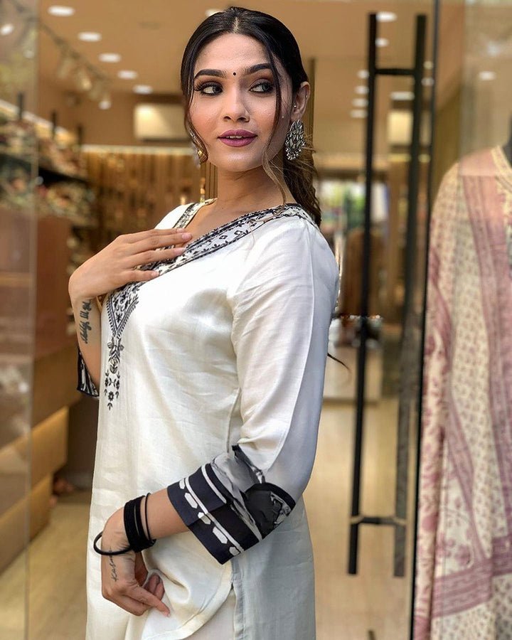 white Embroidered kurta set