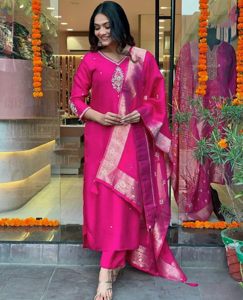 Pink Muslin Cotton Designer Kurta Set With Dupatta