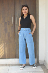 New designer trendy and stylist bel-bottom with front pocket denim fabric jeans for girls and women .